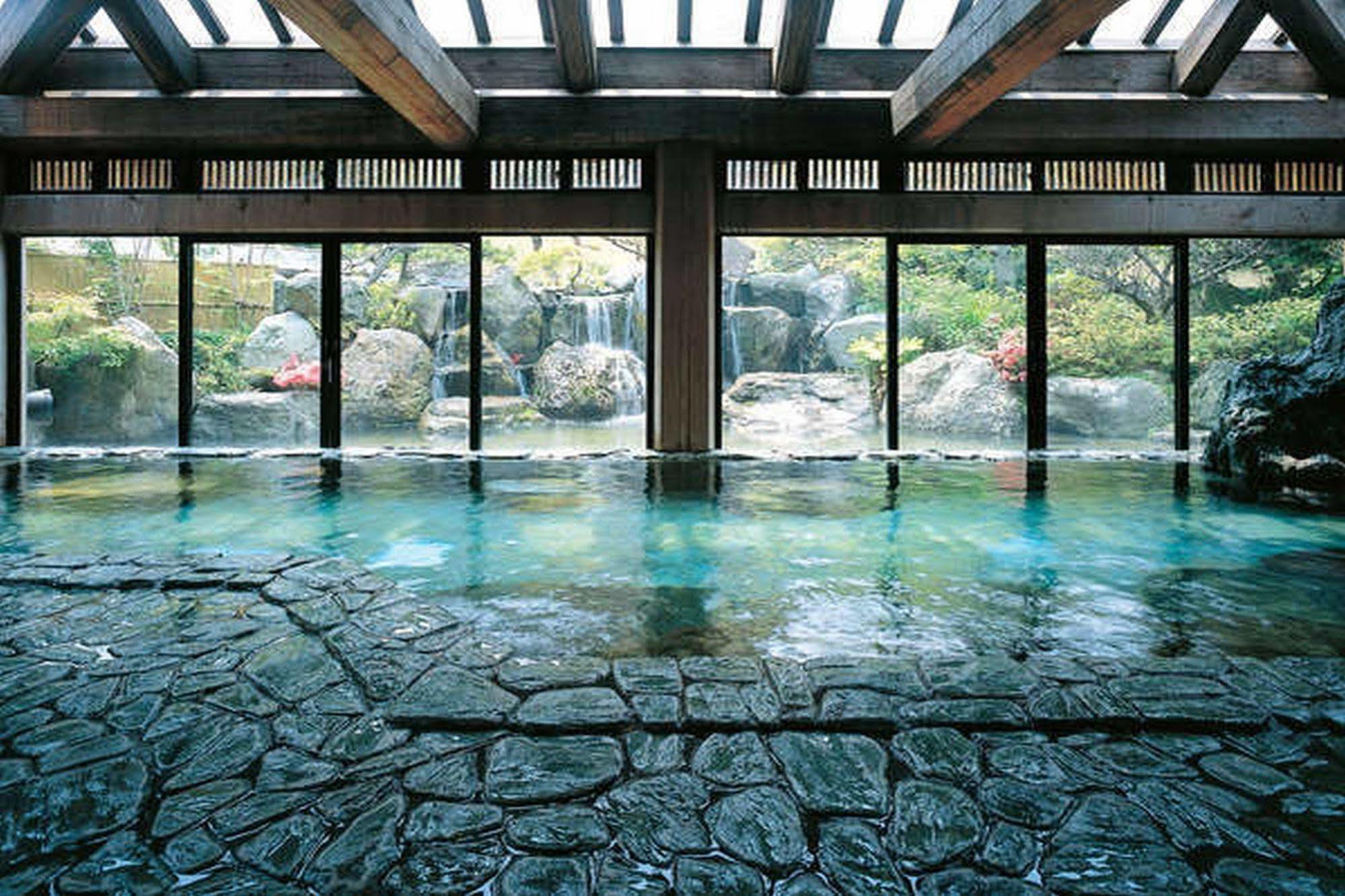 Yuraku Hotel Awara Εξωτερικό φωτογραφία